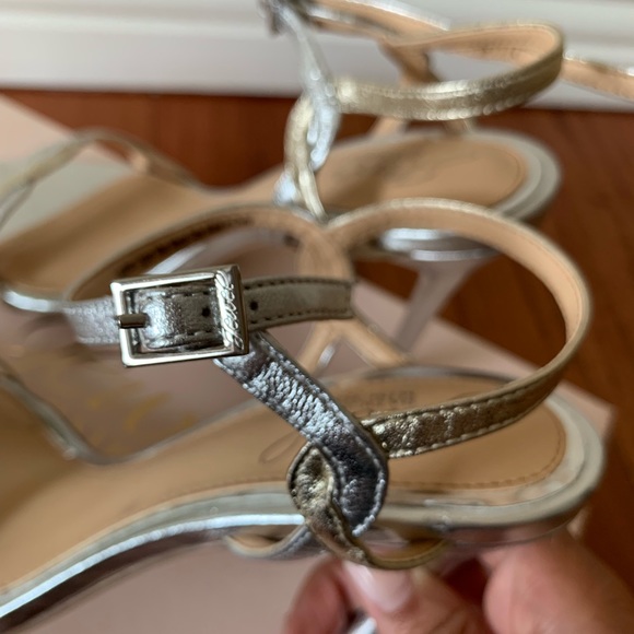 Jewel Badgley Mischka Sandals - Picture 2 of 7